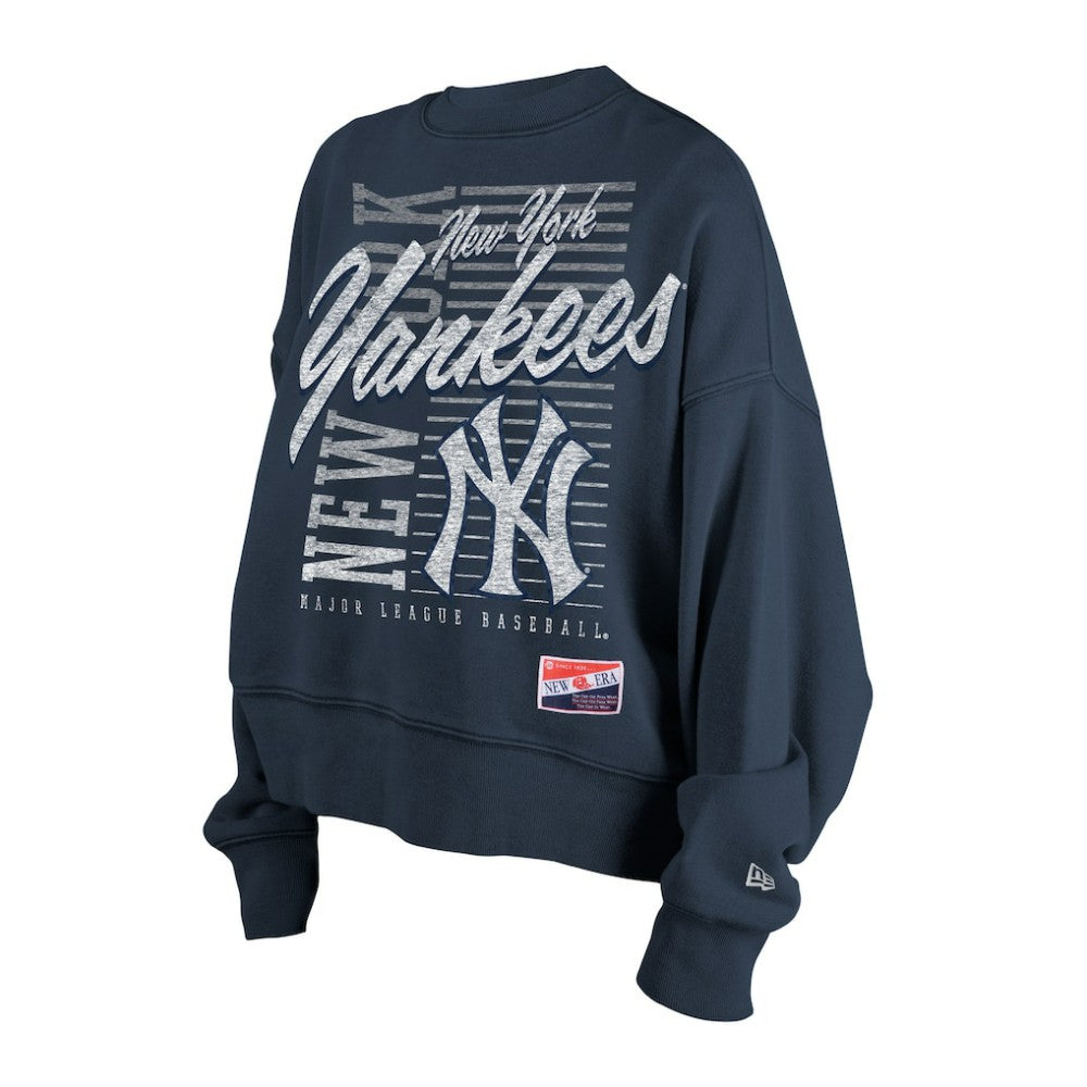 New York Yankees Women's Boxy Mineral Wash Dolmen Sleeve Cropped Sweatshirt Navy | New Era