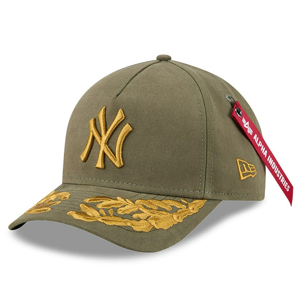 New York Yankees x Alpha Industries A-Frame 9FORTY Adjustable Hat Olive | New Era