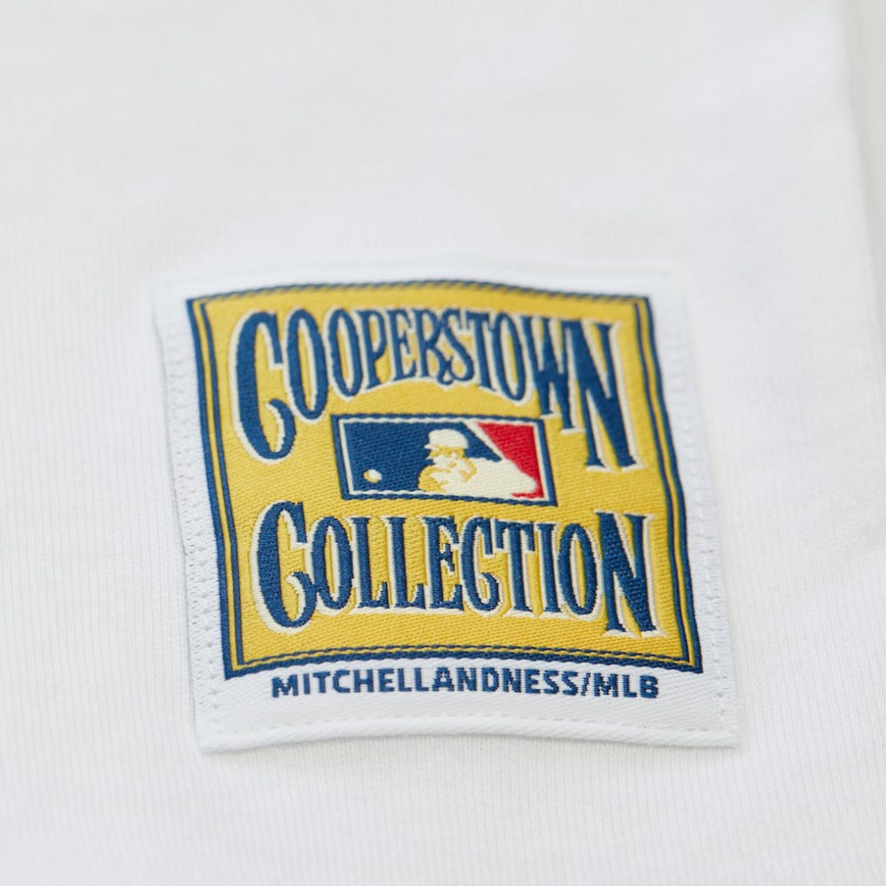 Pittsburgh Pirates Women's Cooperstown Collection Boyfriend T-Shirt White | Mitchell & Ness
