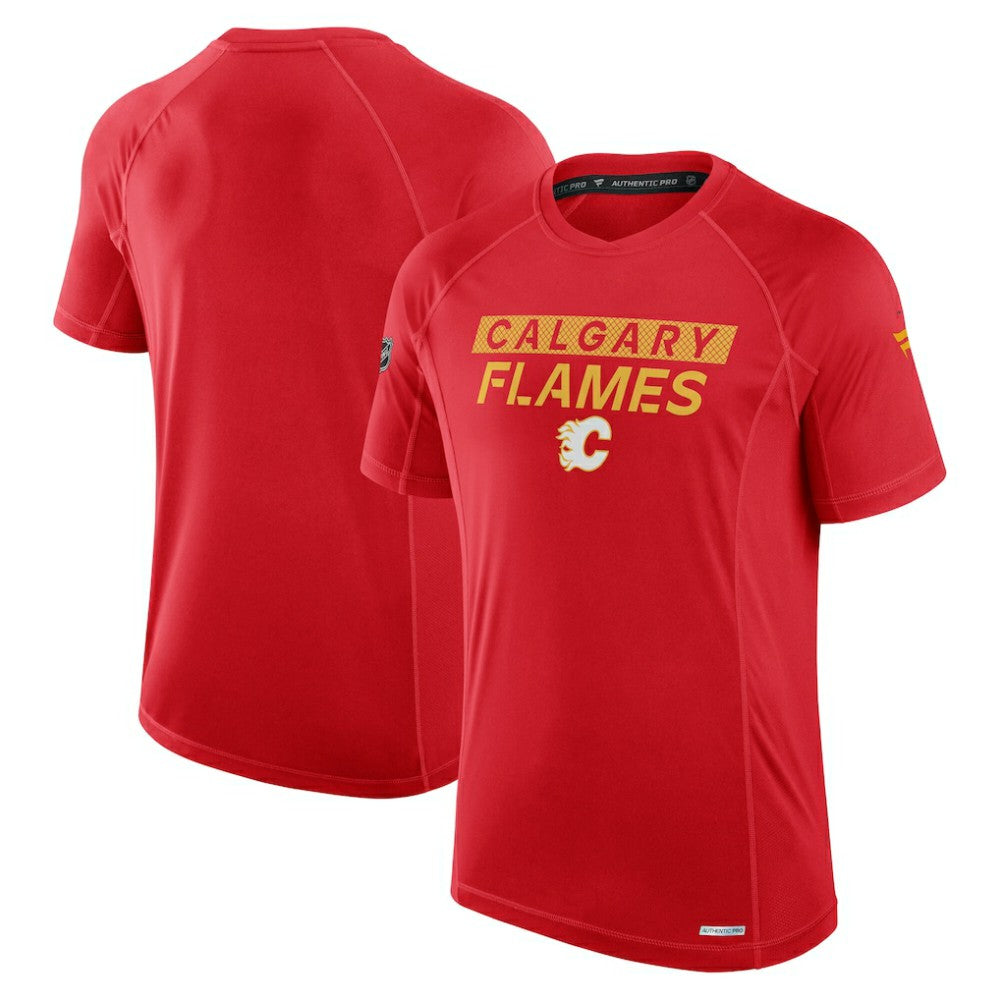 Calgary Flames Fanatics Authentic Pro Rink Tech T-Shirt Red