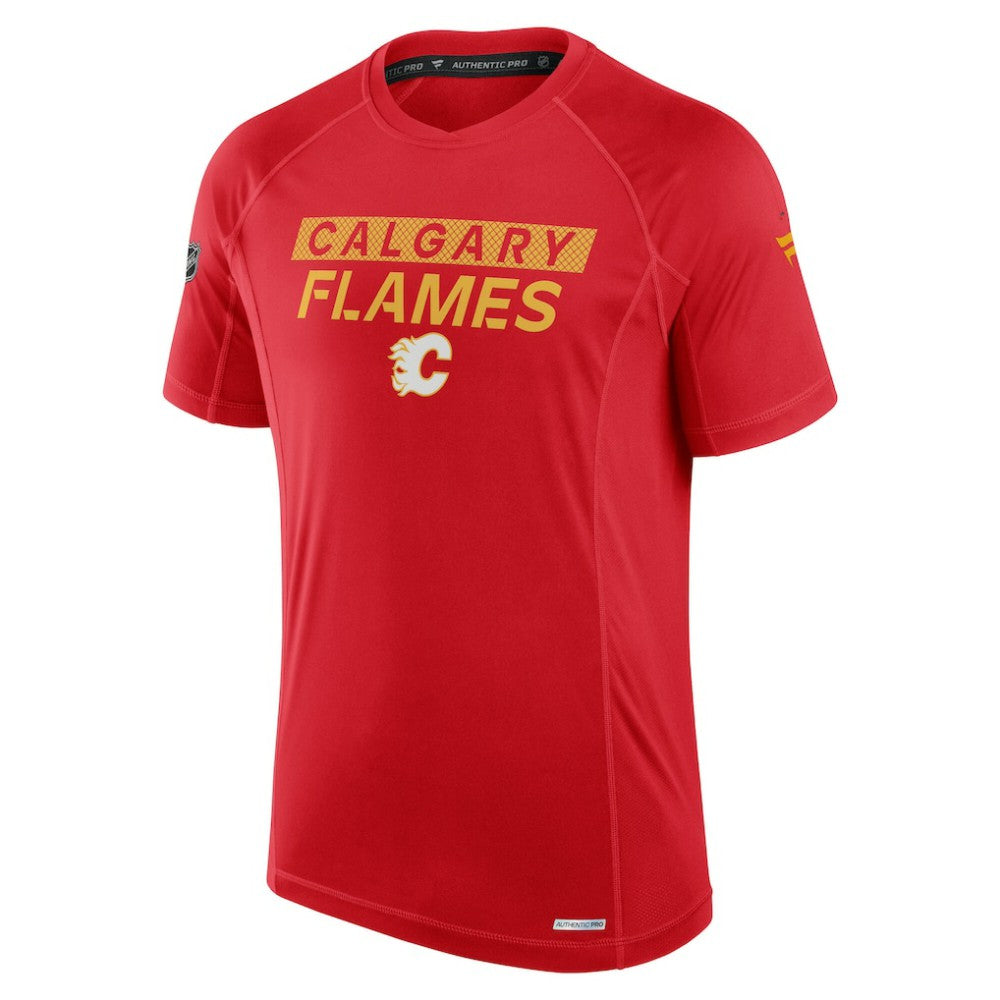 Calgary Flames Fanatics Authentic Pro Rink Tech T-Shirt Red