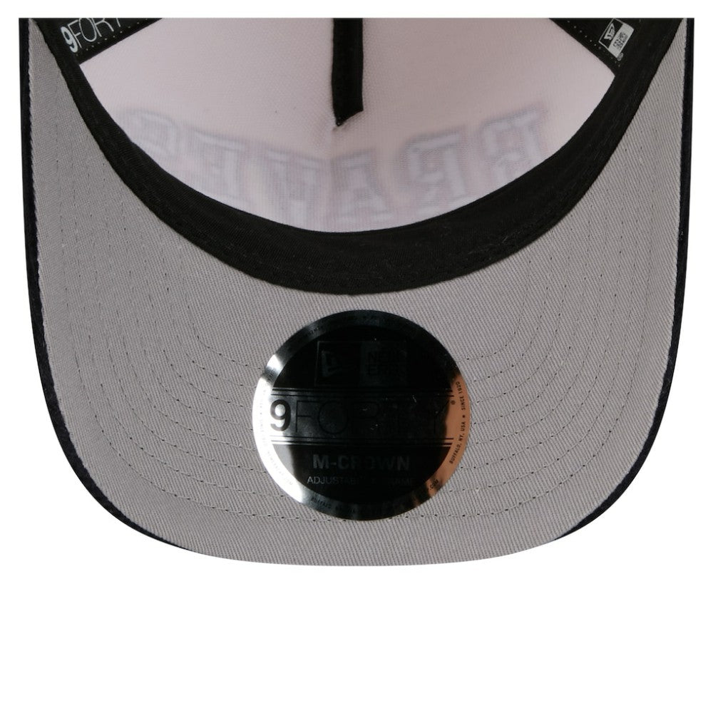 Atlanta Braves Sided Corduroy 9FORTY A-Frame Adjustable Hat Cream/Navy | New Era
