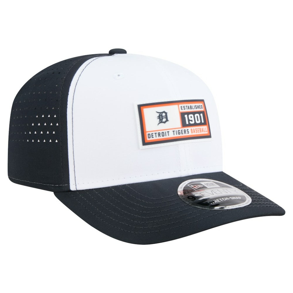 Detroit Tigers Established Patch 9SEVENTY Adjustable Hat White/Navy | New Era