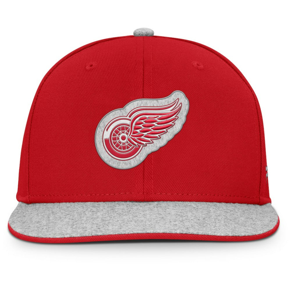 Detroit Red Wings Fanatics Fundamentals Loden Snapback Hat Red