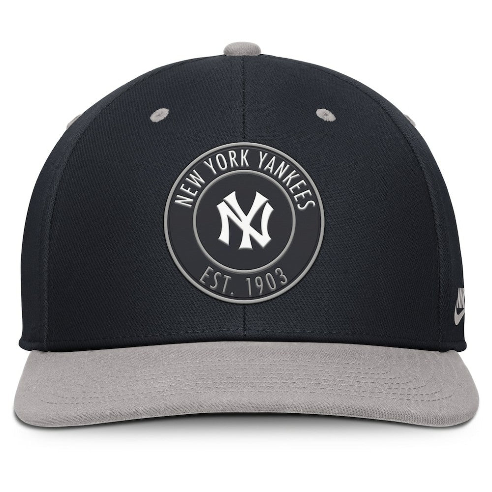 New York Yankees Cooperstown Collection Pro Dri-FIT Snapback Hat Navy/Gray | Nike
