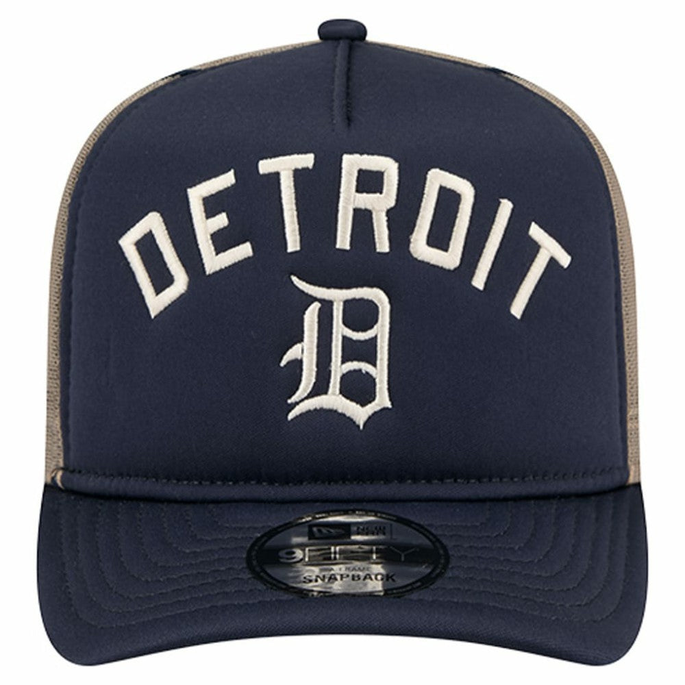 Detroit Tigers Vintage Arched Foam Front 9FIFTY A-Frame Adjustable Trucker Hat Navy | New Era