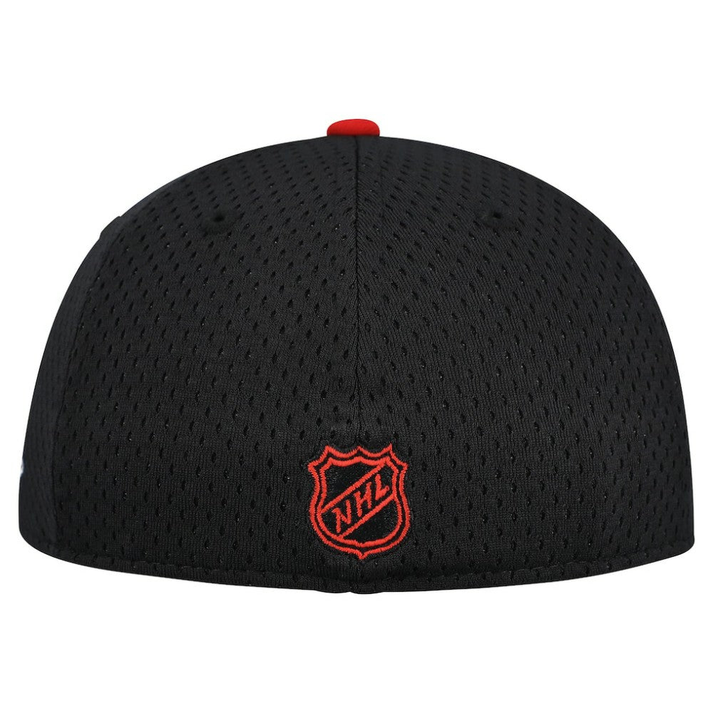 Chicago Blackhawks New Era Mesh Crown Two-Tone 59FIFTY Fitted Hat Black/Red