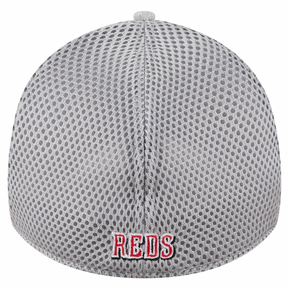 Cincinnati Reds Visor Paint Splatter 39THIRTY Flex Hat Gray | New Era