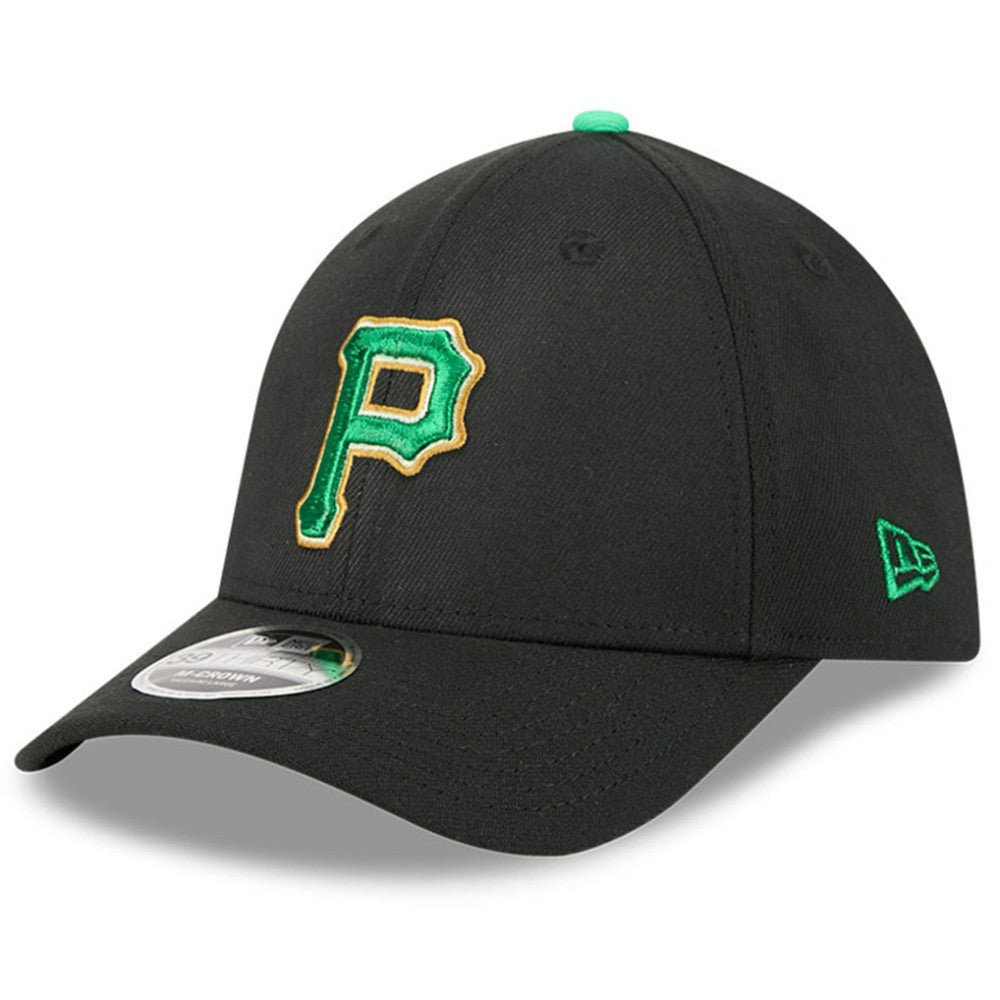 Pittsburgh Pirates 2026 St. Patrick's Day 39THIRTY Flex Hat Black | New Era