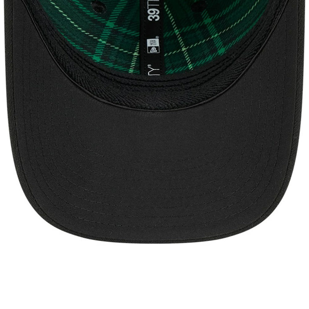 Chicago Cubs 2026 St. Patrick's Day 39THIRTY Flex Hat Black | New Era