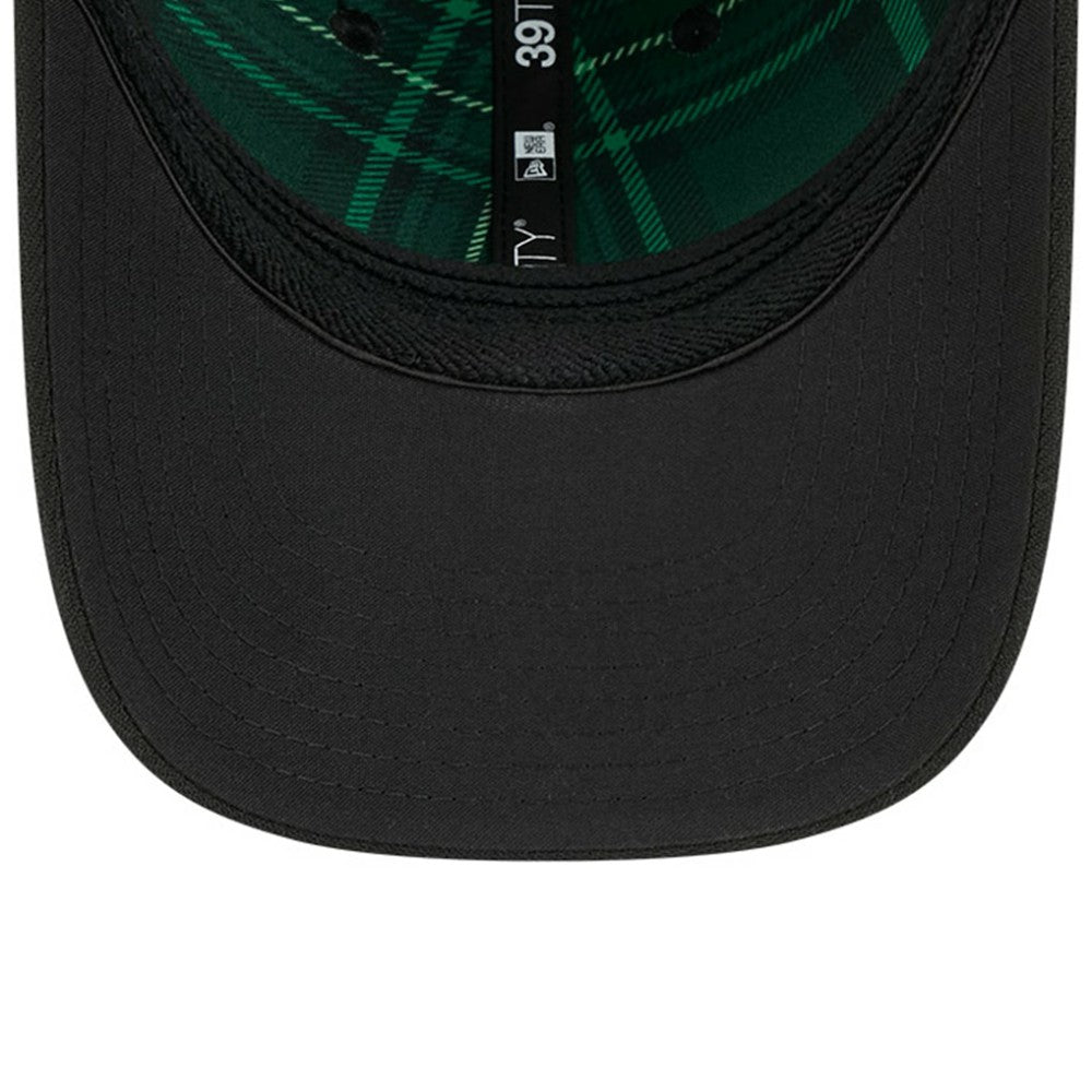 Boston Red Sox 2026 St. Patrick's Day 39THIRTY Flex Hat Black | New Era