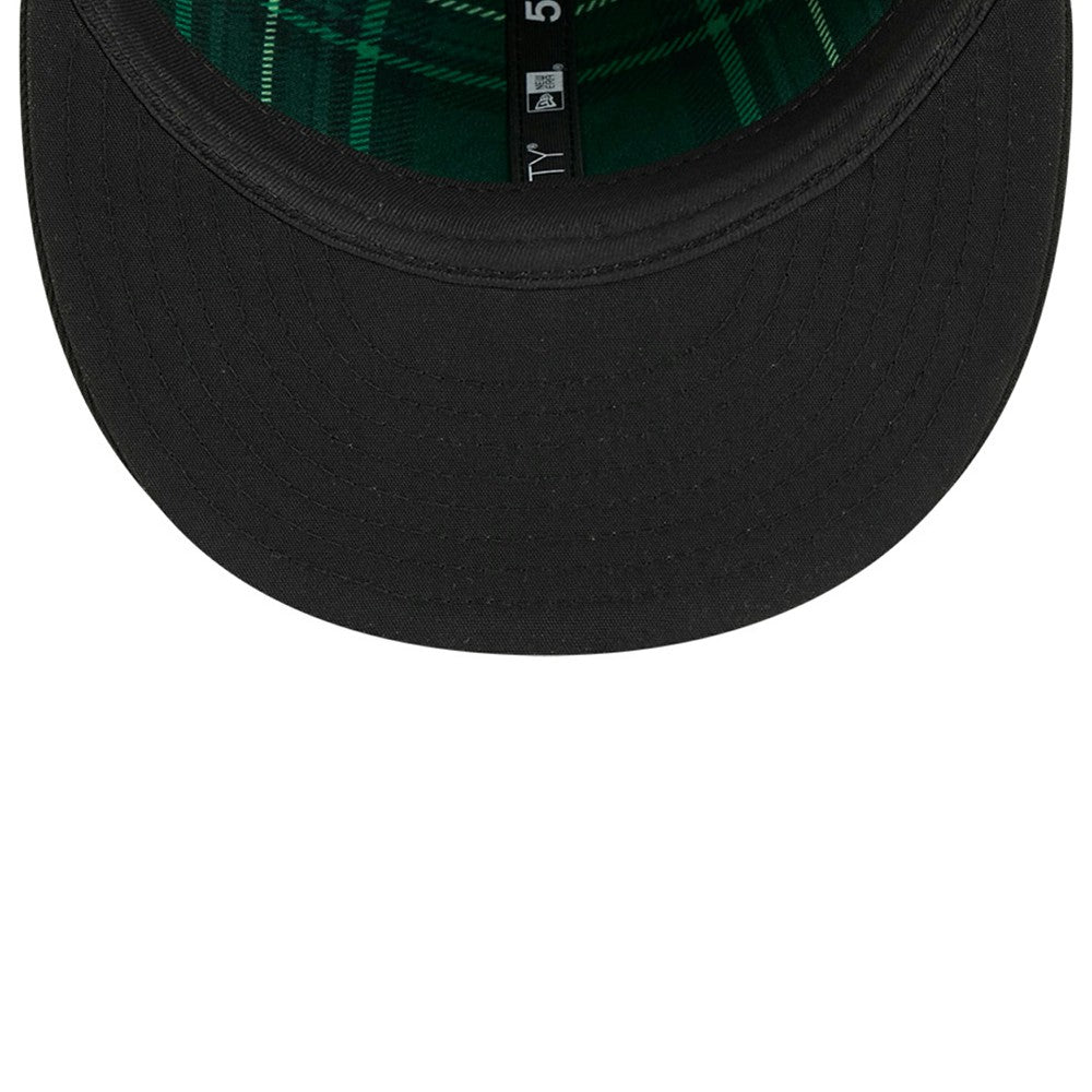 Milwaukee Brewers 2026 St. Patrick's Day 59FIFTY Fitted Hat Black | New Era