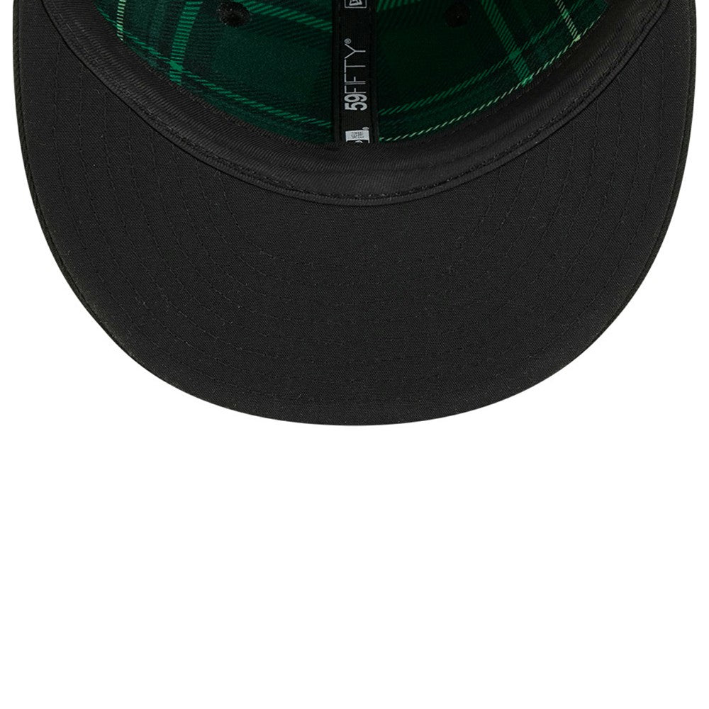 Cleveland Guardians 2026 St. Patrick's Day 59FIFTY Fitted Hat Black | New Era