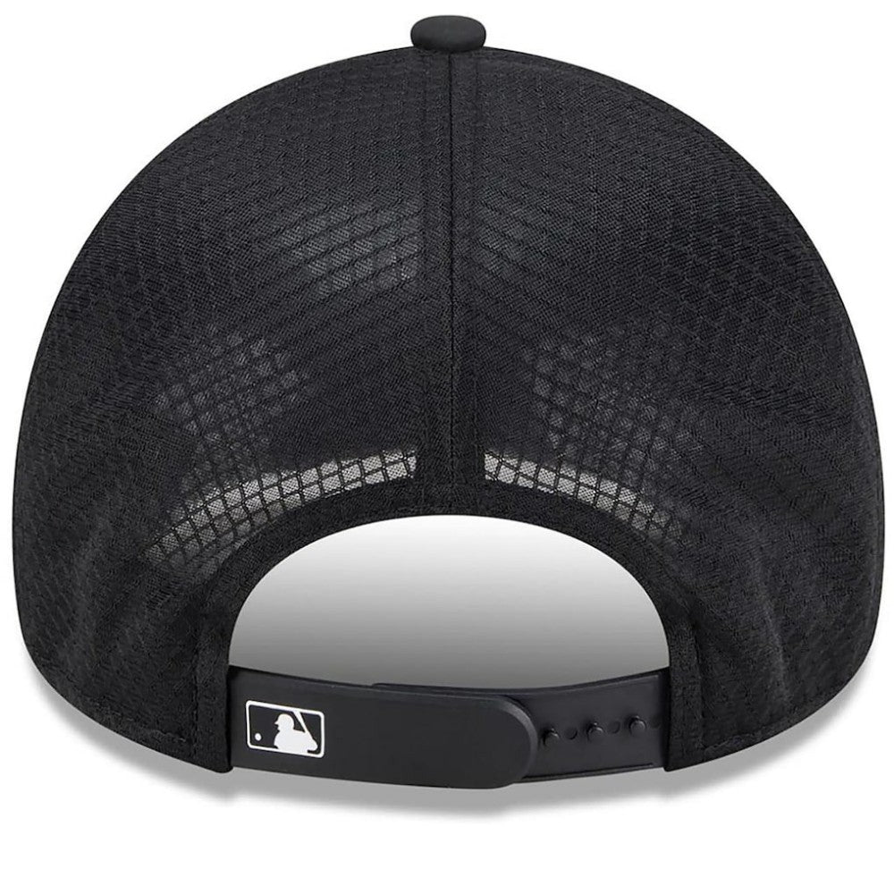 Colorado Rockies 2026 Batting Practice Alternate Apex 9FORTY Adjustable Hat Black | New Era
