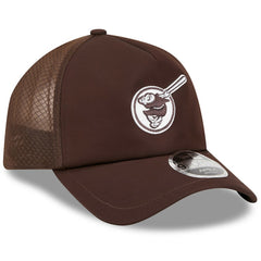 San Diego Padres 2026 Batting Practice Alternate Apex 9FORTY Adjustable Hat Brown | New Era