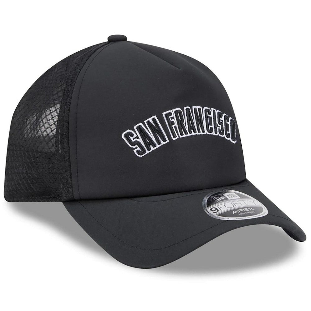 San Francisco Giants 2026 Batting Practice Alternate Apex 9FORTY Adjustable Hat Black | New Era