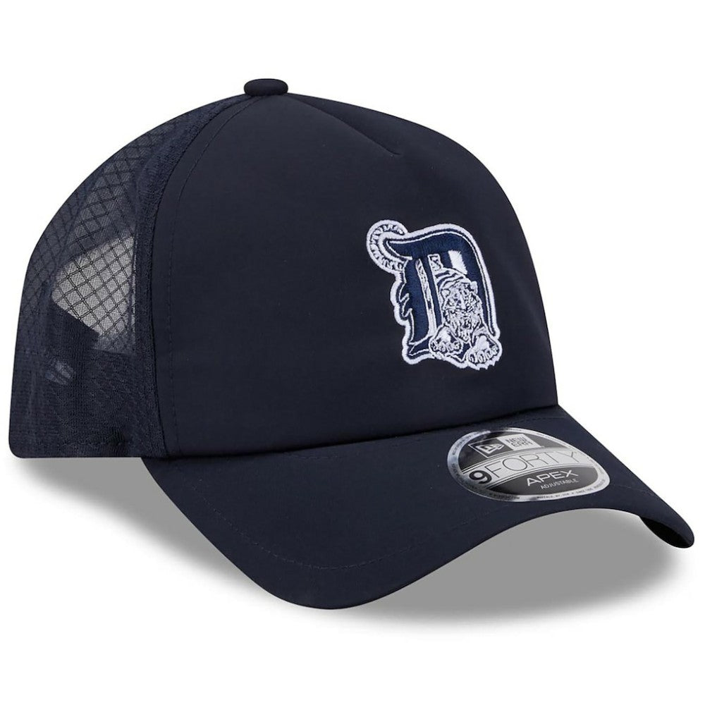 Detroit Tigers 2026 Batting Practice Alternate Apex 9FORTY Adjustable Hat Navy | New Era