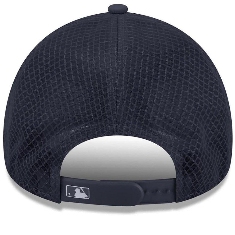 Houston Astros 2026 Batting Practice Alternate Apex 9FORTY Adjustable Hat Navy | New Era