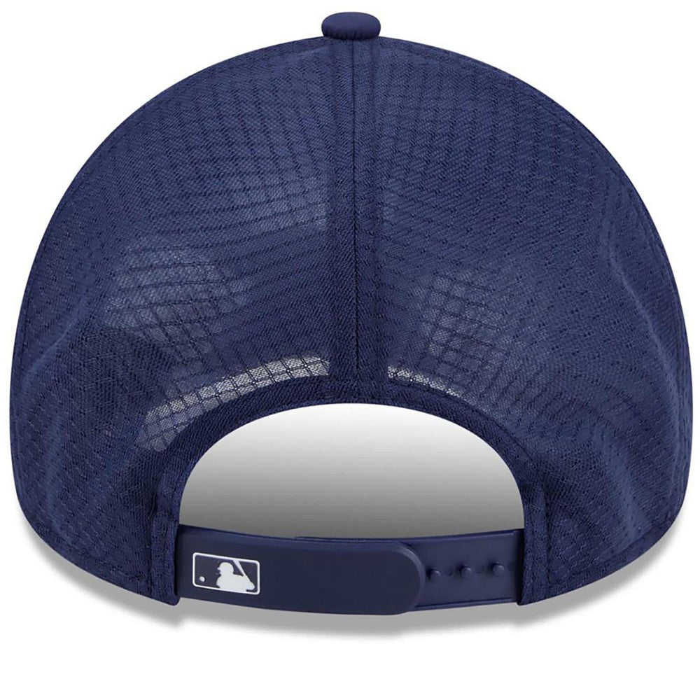 Milwaukee Brewers 2026 Batting Practice Alternate Apex 9FORTY Adjustable Hat Navy | New Era