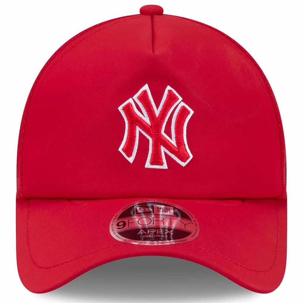 New York Yankees 2026 Batting Practice Alternate Apex 9FORTY Adjustable Hat Red | New Era
