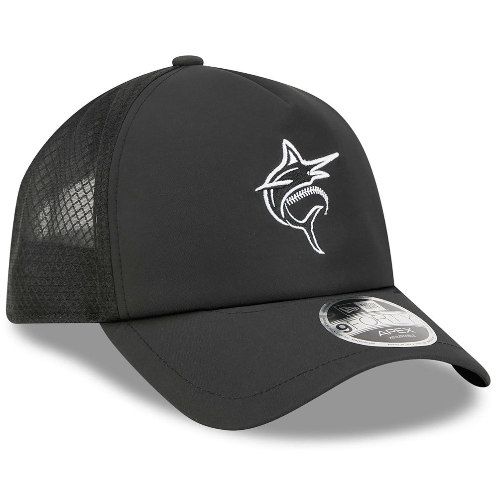 Miami Marlins 2026 Batting Practice Alternate Apex 9FORTY Adjustable Hat Black | New Era