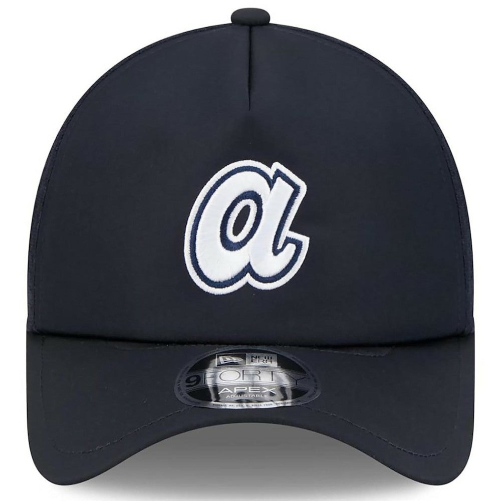 Atlanta Braves 2026 Batting Practice Alternate Apex 9FORTY Adjustable Hat Navy | New Era
