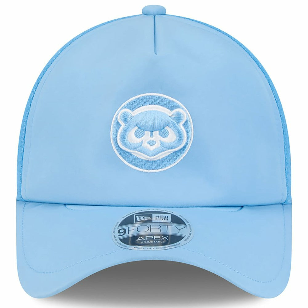 Chicago Cubs 2026 Batting Practice Alternate Apex 9FORTY Adjustable Hat Light Blue | New Era