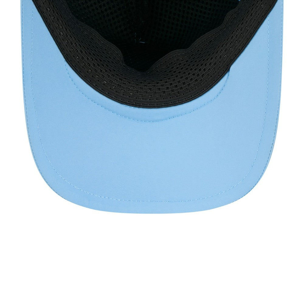 Chicago Cubs 2026 Batting Practice Alternate Apex 9FORTY Adjustable Hat Light Blue | New Era