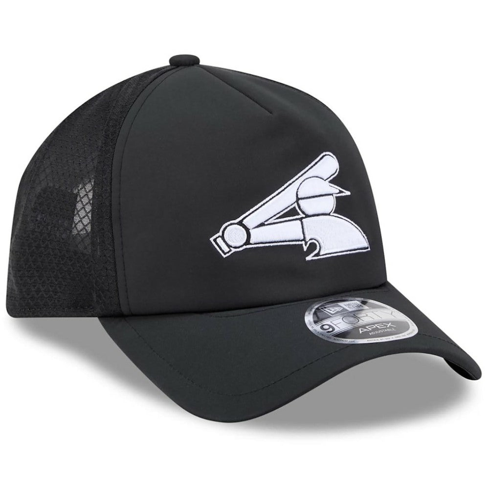 Chicago White Sox 2026 Batting Practice Alternate Apex 9FORTY Adjustable Hat Black | New Era