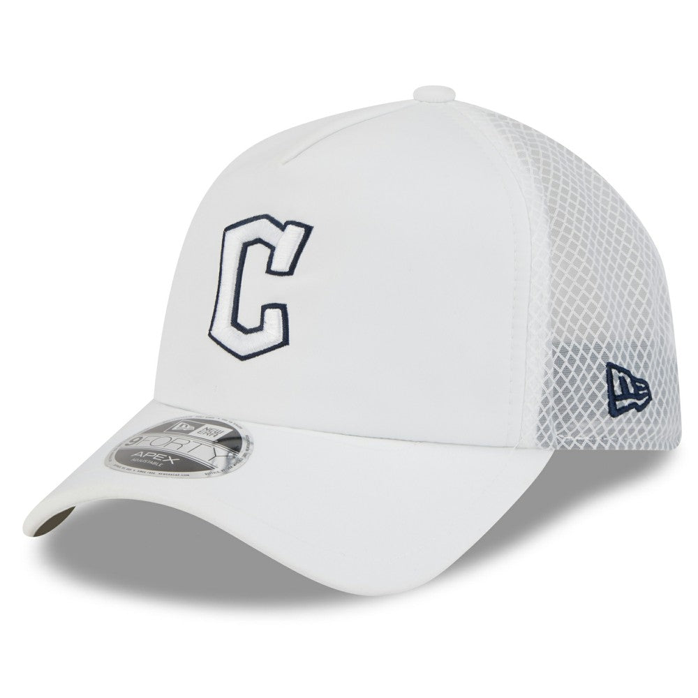 Cleveland Guardians 2026 Batting Practice Apex 9FORTY Adjustable Trucker Hat White | New Era