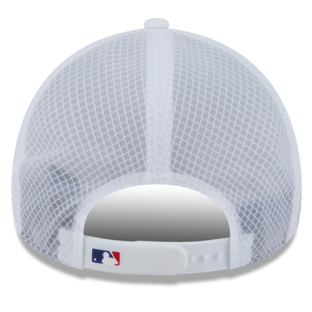 Philadelphia Phillies 2026 Batting Practice Apex 9FORTY Adjustable Trucker Hat White | New Era