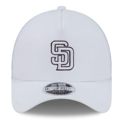 San Diego Padres 2026 Batting Practice Apex 9FORTY Adjustable Trucker Hat White | New Era