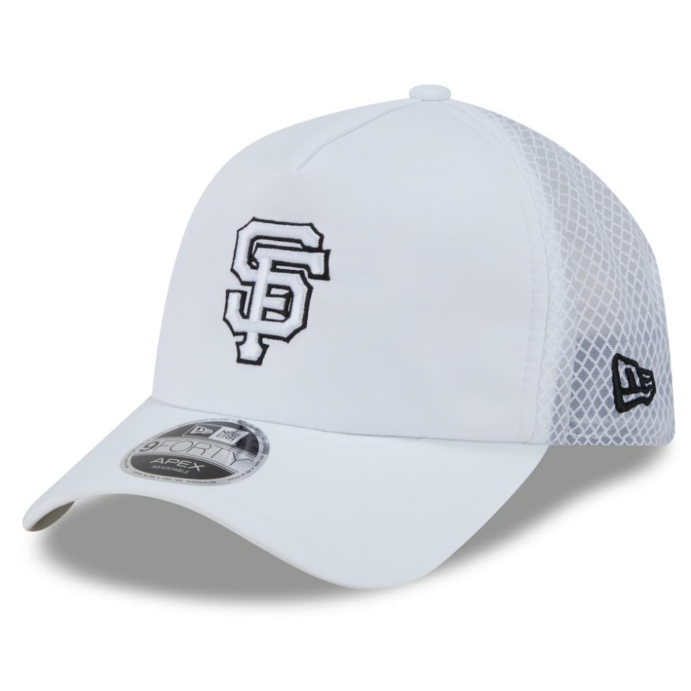 San Francisco Giants 2026 Batting Practice Apex 9FORTY Adjustable Trucker Hat White | New Era