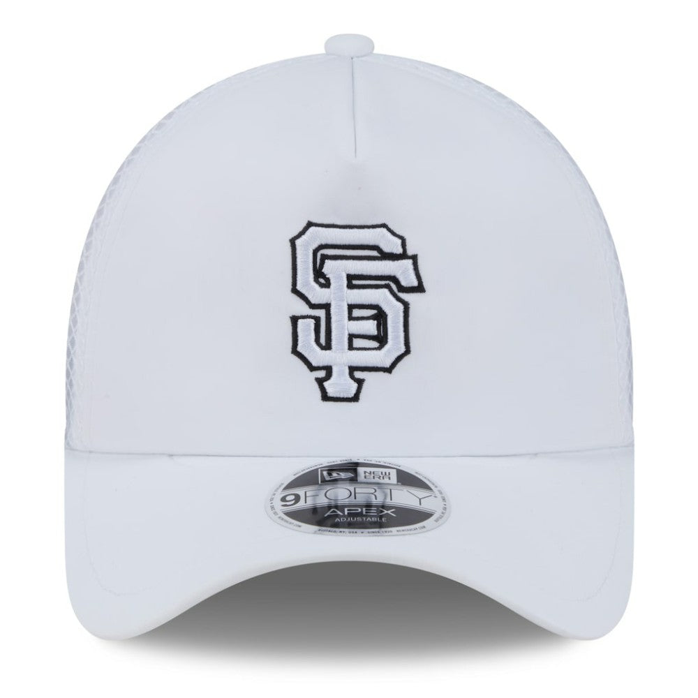 San Francisco Giants 2026 Batting Practice Apex 9FORTY Adjustable Trucker Hat White | New Era