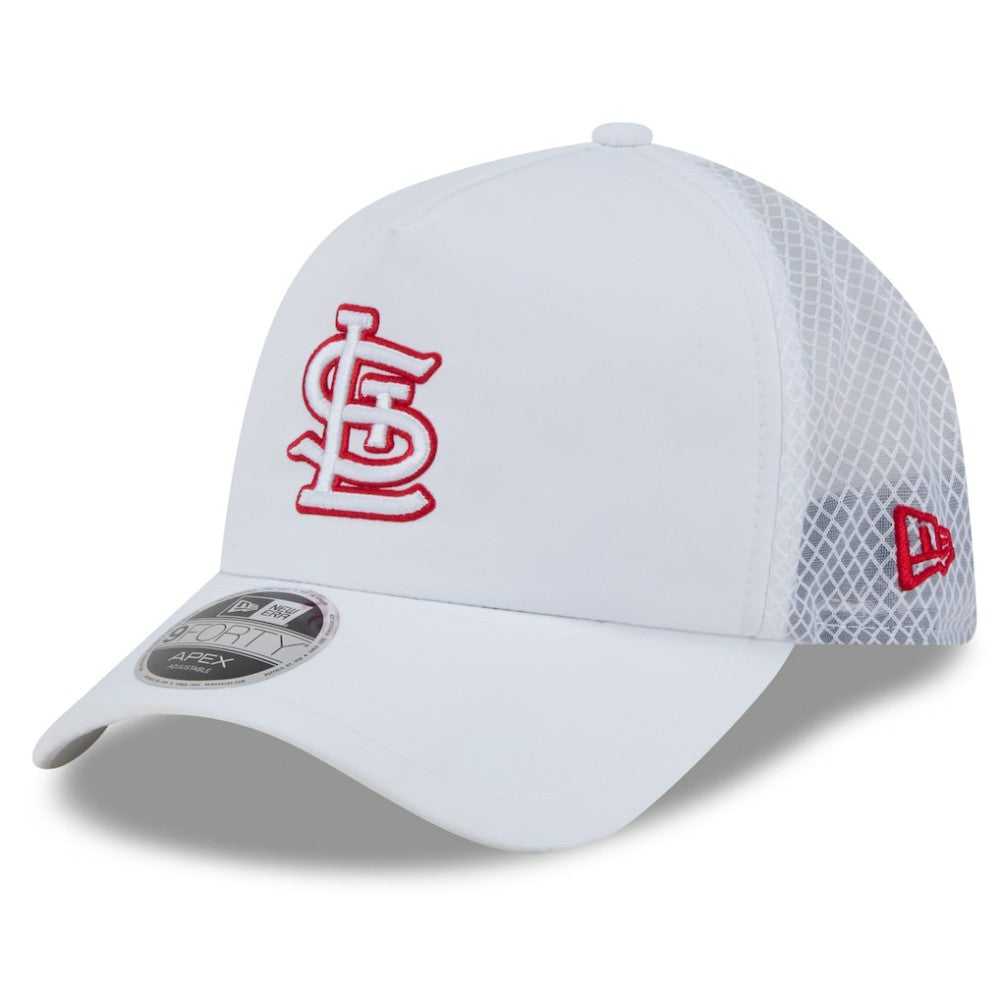 St. Louis Cardinals 2026 Batting Practice Apex 9FORTY Adjustable Trucker Hat White | New Era
