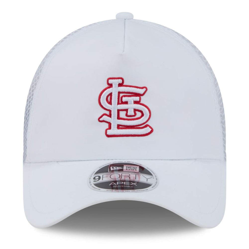 St. Louis Cardinals 2026 Batting Practice Apex 9FORTY Adjustable Trucker Hat White | New Era