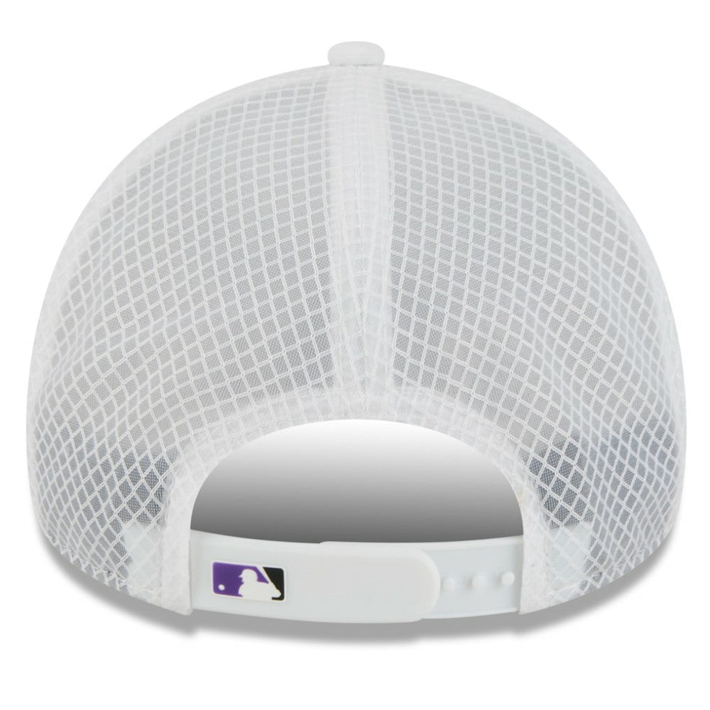 Colorado Rockies 2026 Batting Practice Apex 9FORTY Adjustable Trucker Hat White | New Era