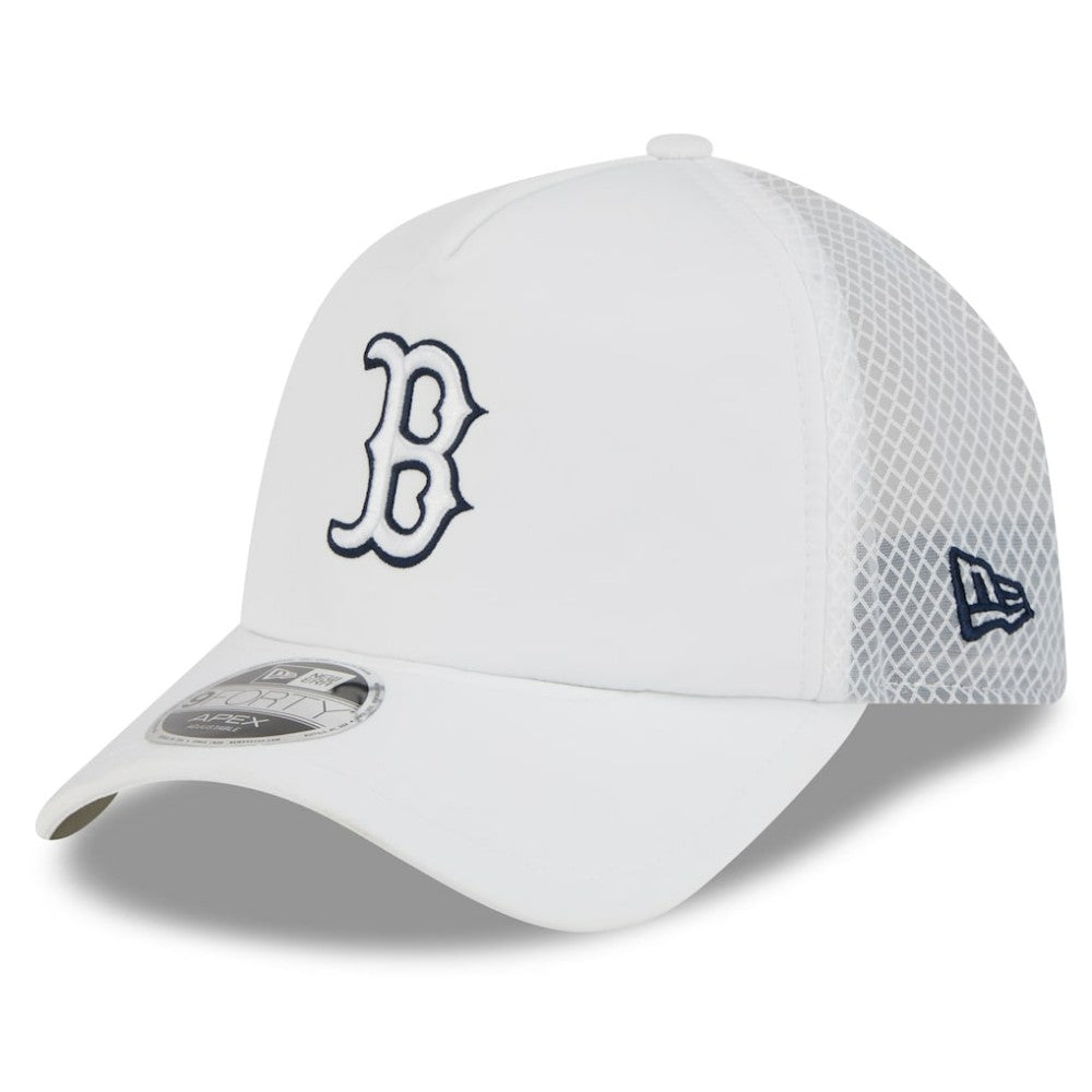 Boston Red Sox 2026 Batting Practice Apex 9FORTY Adjustable Trucker Hat White | New Era