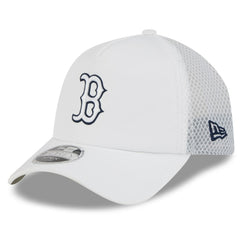Boston Red Sox 2026 Batting Practice Apex 9FORTY Adjustable Trucker Hat White | New Era