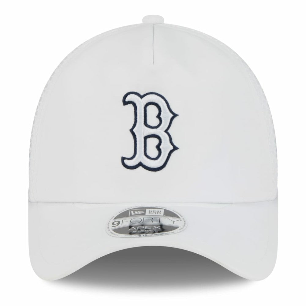 Boston Red Sox 2026 Batting Practice Apex 9FORTY Adjustable Trucker Hat White | New Era