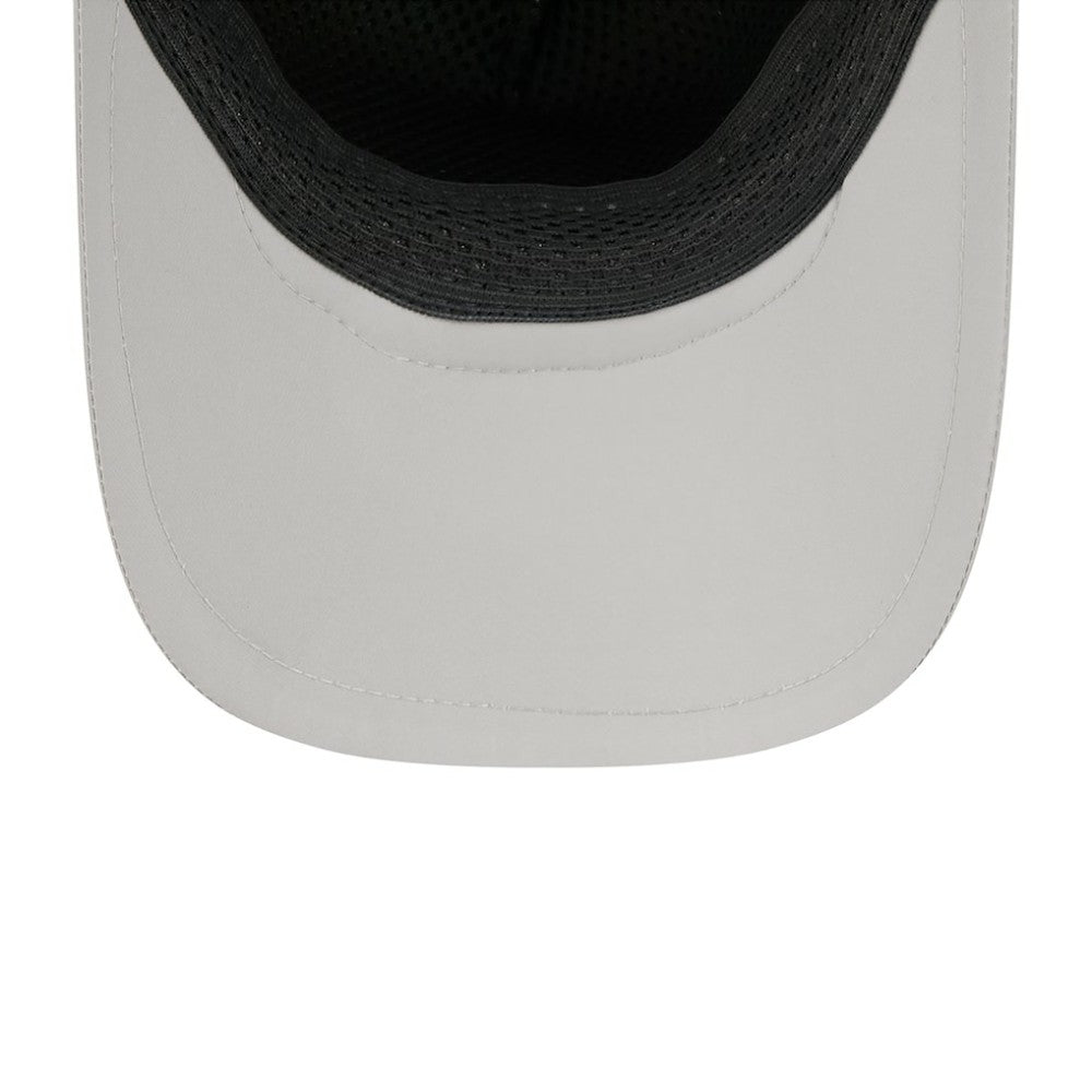 Chicago White Sox 2026 Batting Practice Apex 9FORTY Adjustable Trucker Hat Gray | New Era