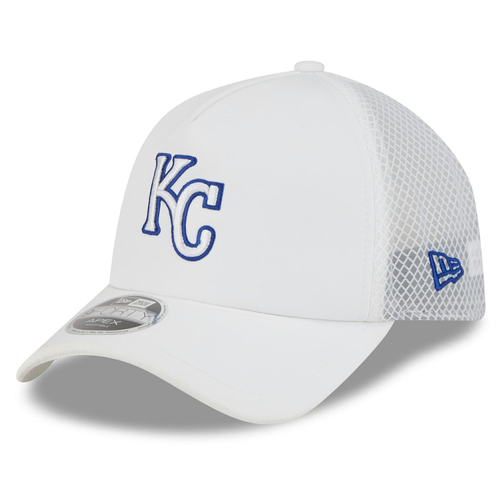 Kansas City Royals 2026 Batting Practice Apex 9FORTY Adjustable Trucker Hat White | New Era