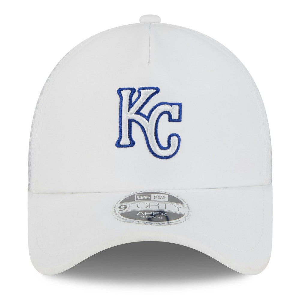 Kansas City Royals 2026 Batting Practice Apex 9FORTY Adjustable Trucker Hat White | New Era