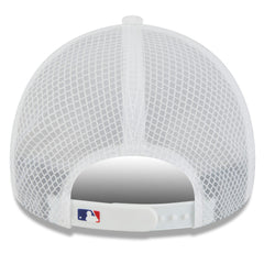 Los Angeles Dodgers 2026 Batting Practice Apex 9FORTY Adjustable Trucker Hat White | New Era
