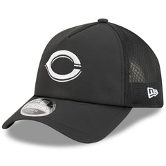 Cincinnati Reds 2026 Batting Practice Apex 9FORTY Adjustable Trucker Hat Black | New Era