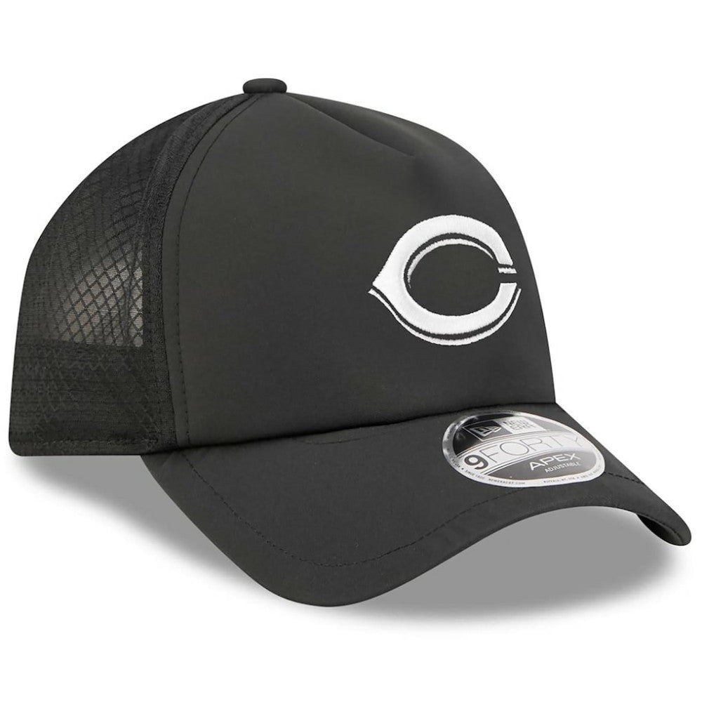 Cincinnati Reds 2026 Batting Practice Apex 9FORTY Adjustable Trucker Hat Black | New Era