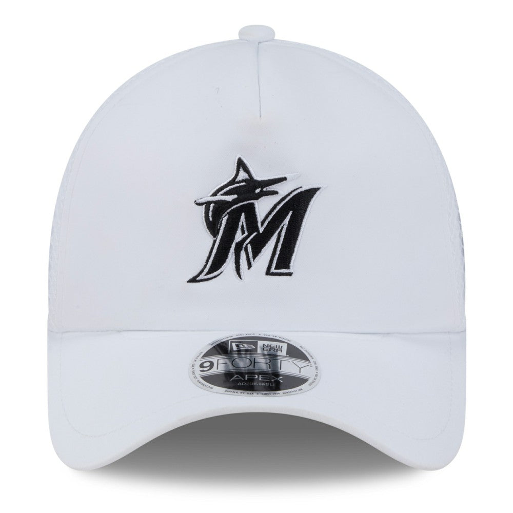 Miami Marlins 2026 Batting Practice Apex 9FORTY Adjustable Trucker Hat White | New Era