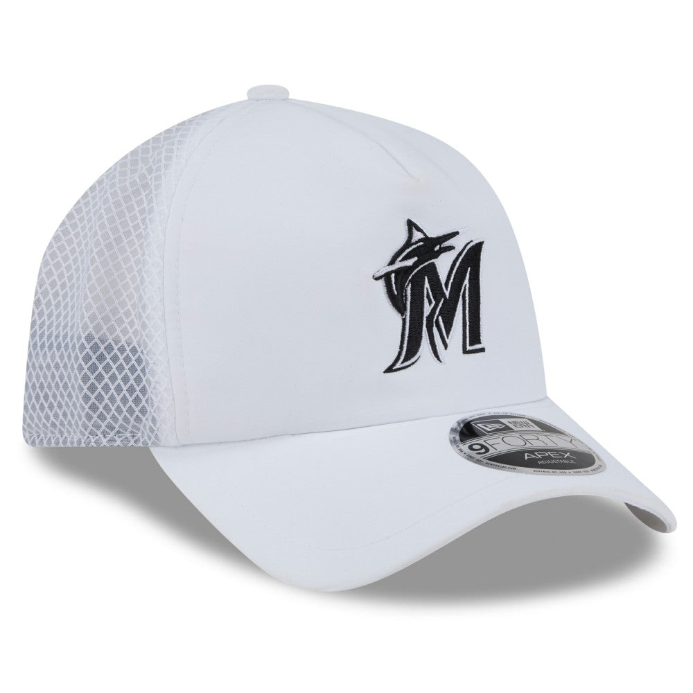 Miami Marlins 2026 Batting Practice Apex 9FORTY Adjustable Trucker Hat White | New Era