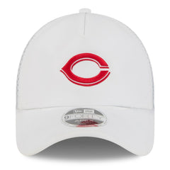 Cincinnati Reds 2026 Batting Practice Apex 9FORTY Adjustable Trucker Hat White | New Era