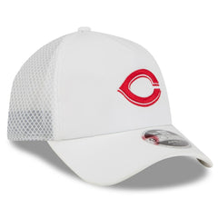 Cincinnati Reds 2026 Batting Practice Apex 9FORTY Adjustable Trucker Hat White | New Era